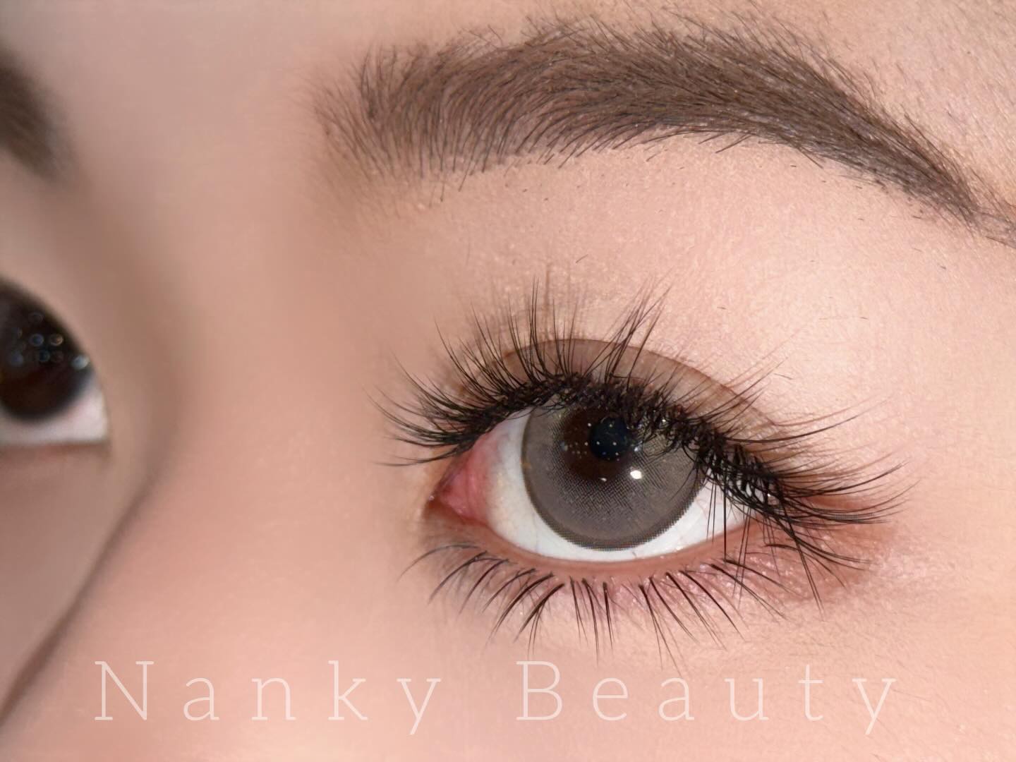Sản phẩm chăm sóc mi nối tại Nanky Beauty Thảo Điền